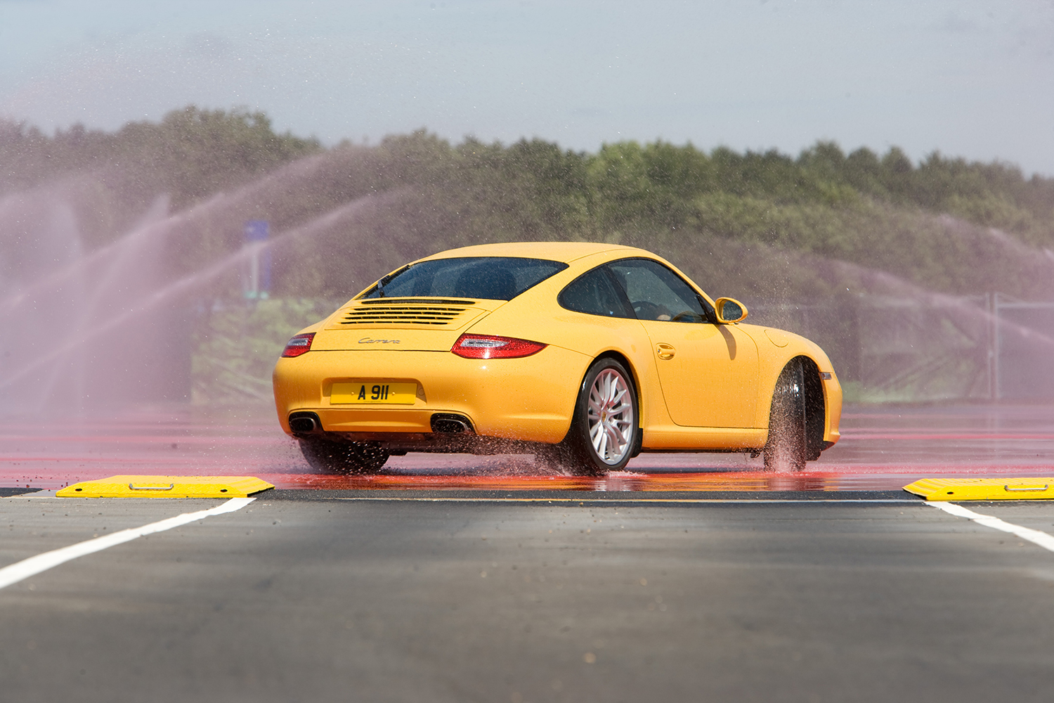 Porsche 911 997 rear