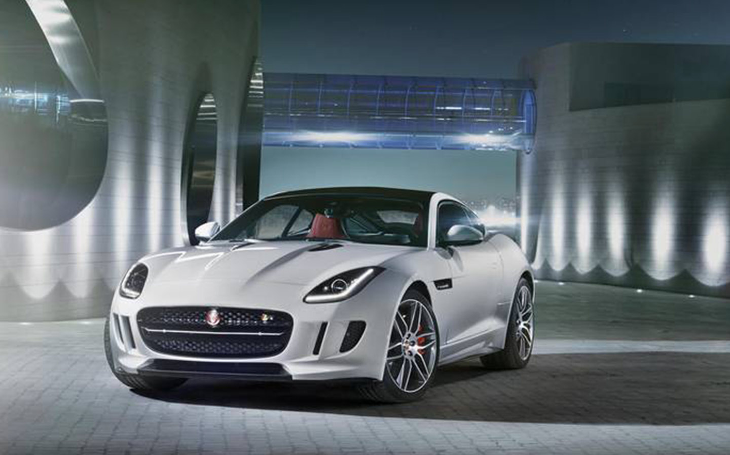 First drive review: 2014 Jaguar F-type R coupé