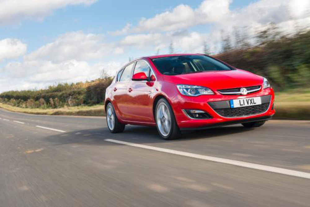 Vauxhall-Astra-resized