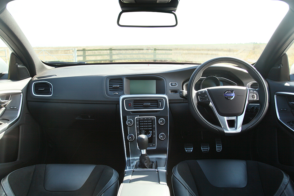 Volvo S60 2014 interior