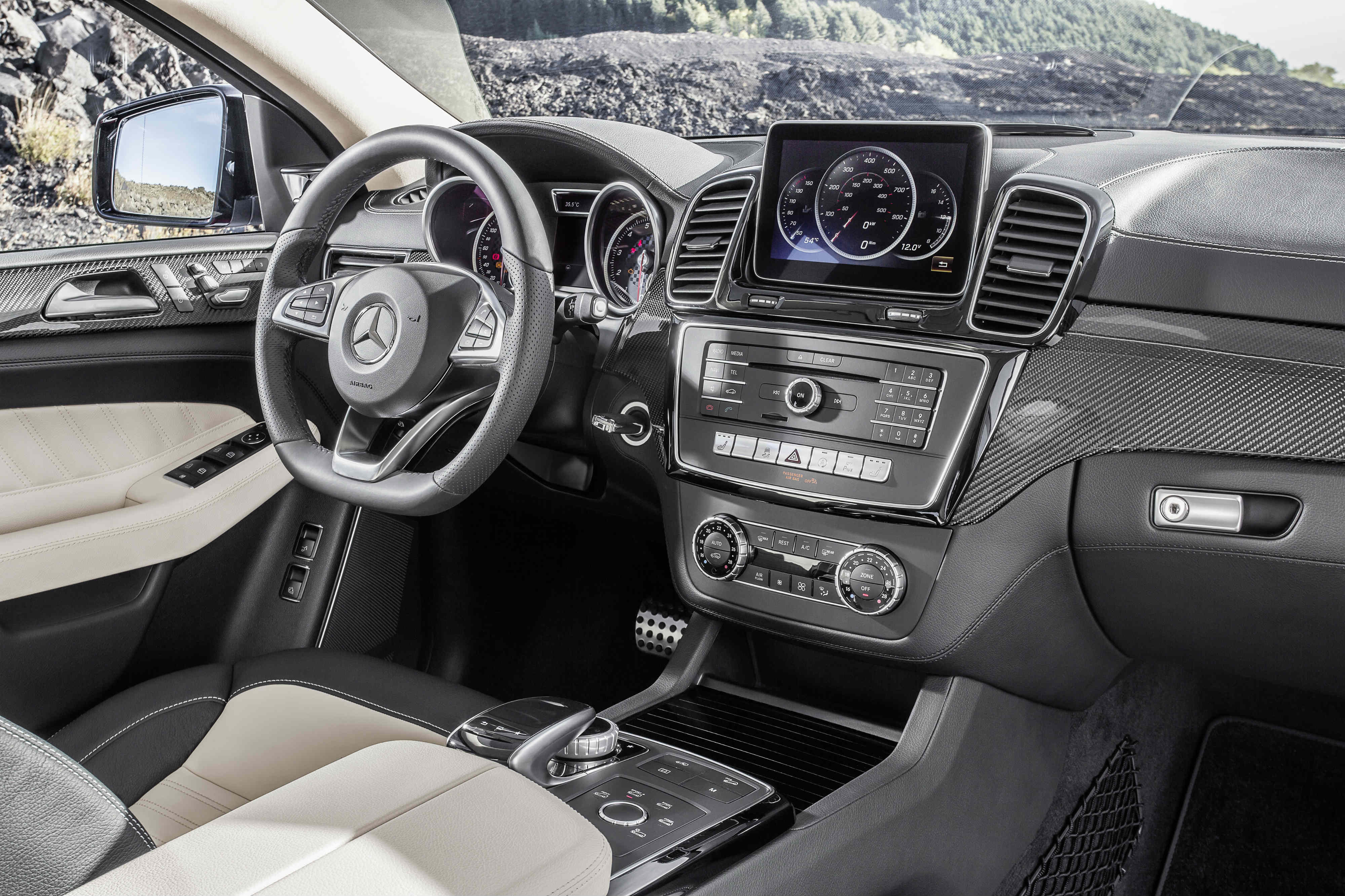 Mercedes GLE Coupe interior