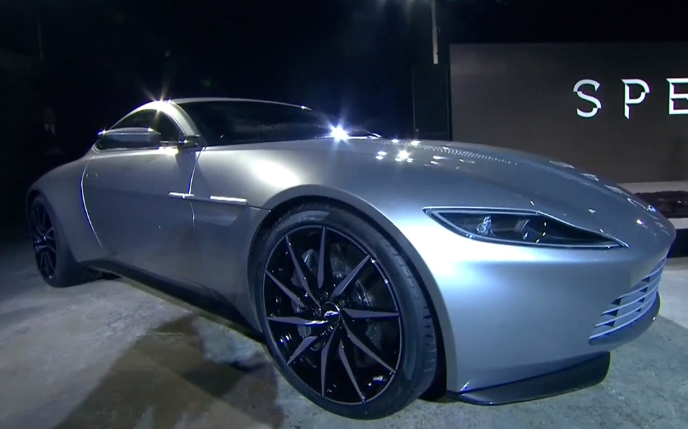 Aston Martin DB10