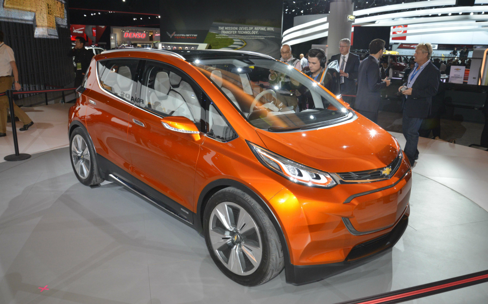 Chevrolet Bolt at the 2015 Detroit motor show