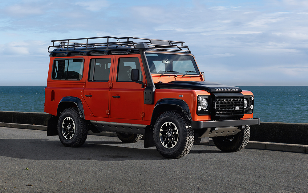 2015 Land Rover Defender Adventure