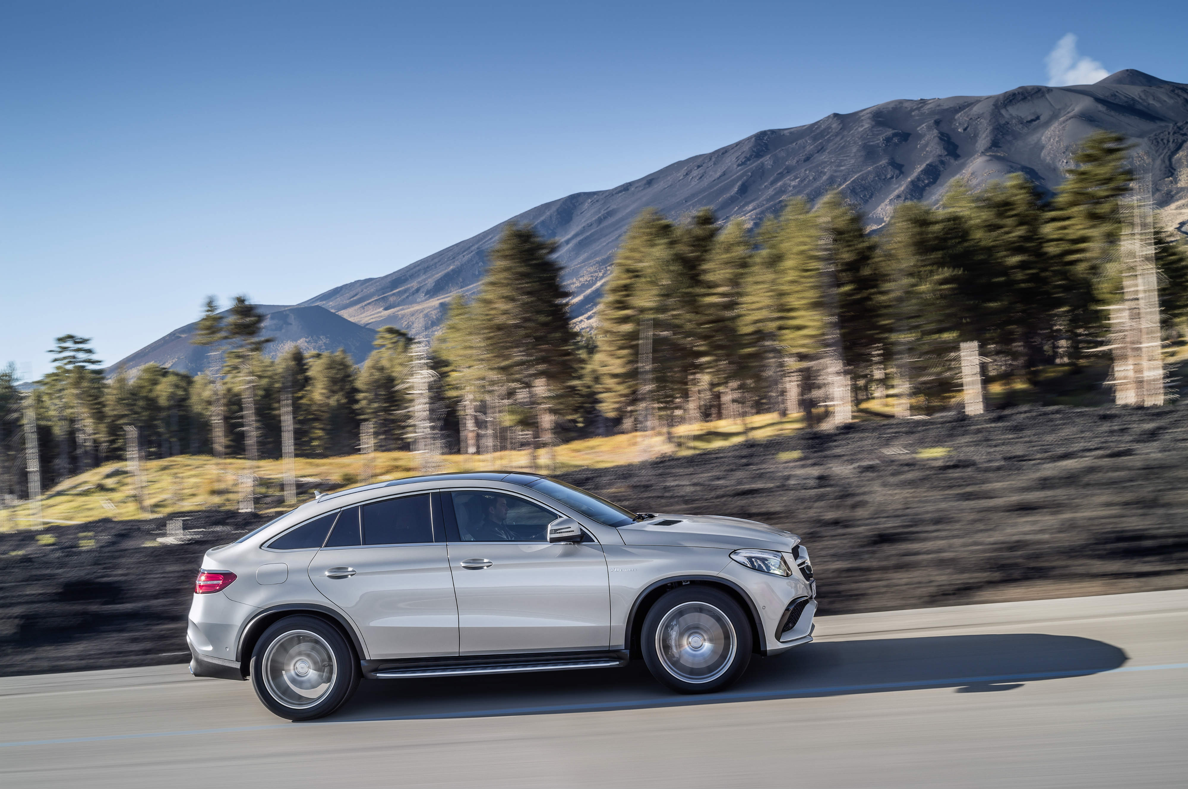 Mercedes GLE63 AMG profile