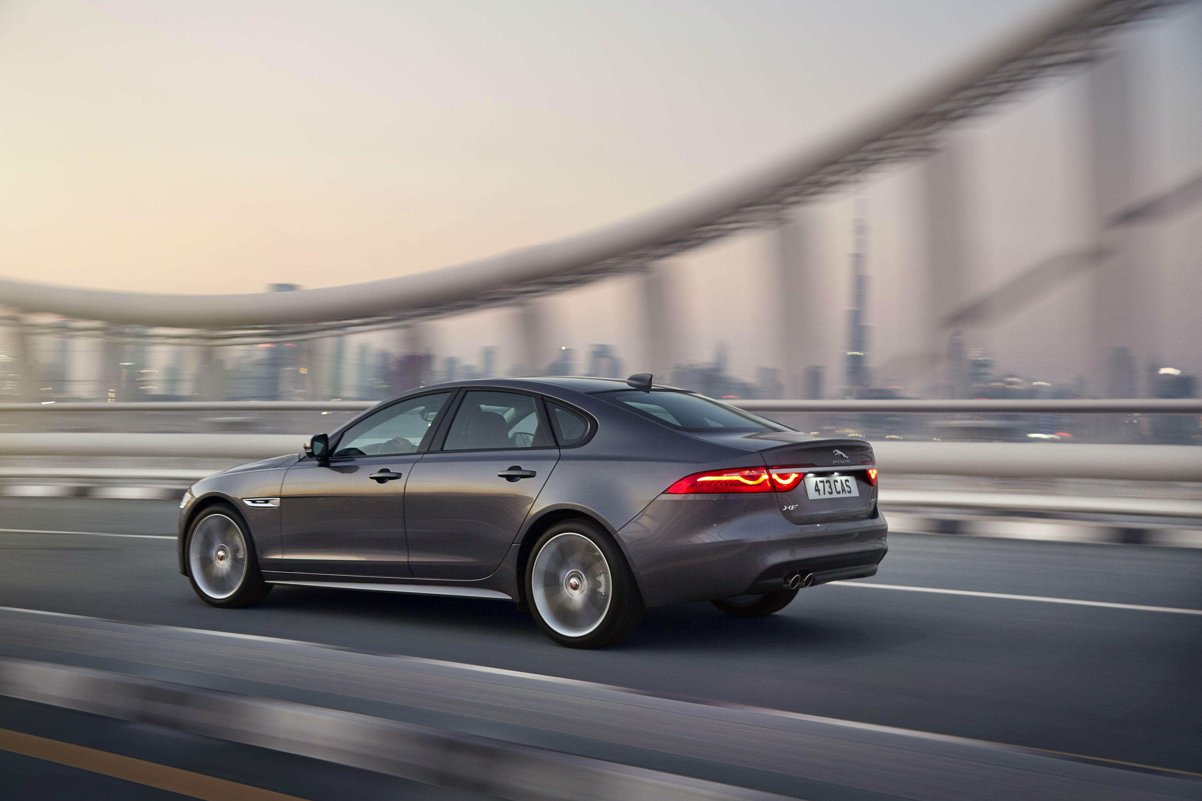 Jaguar XF 2015