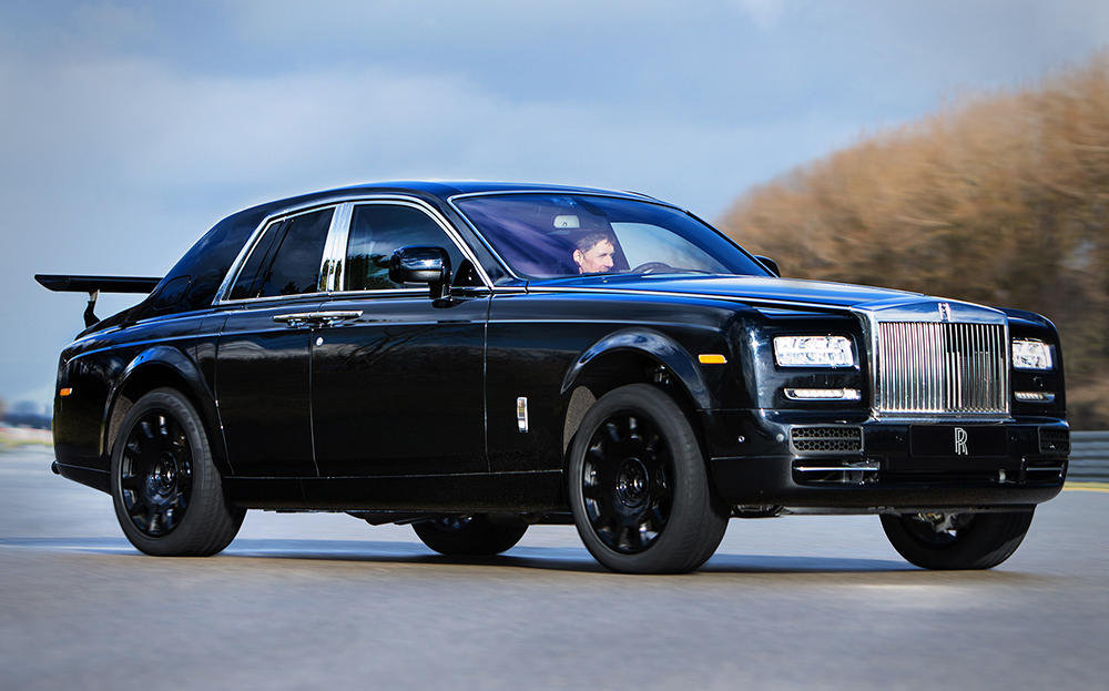 Rolls-Royce SUV mule: Project Cullinan