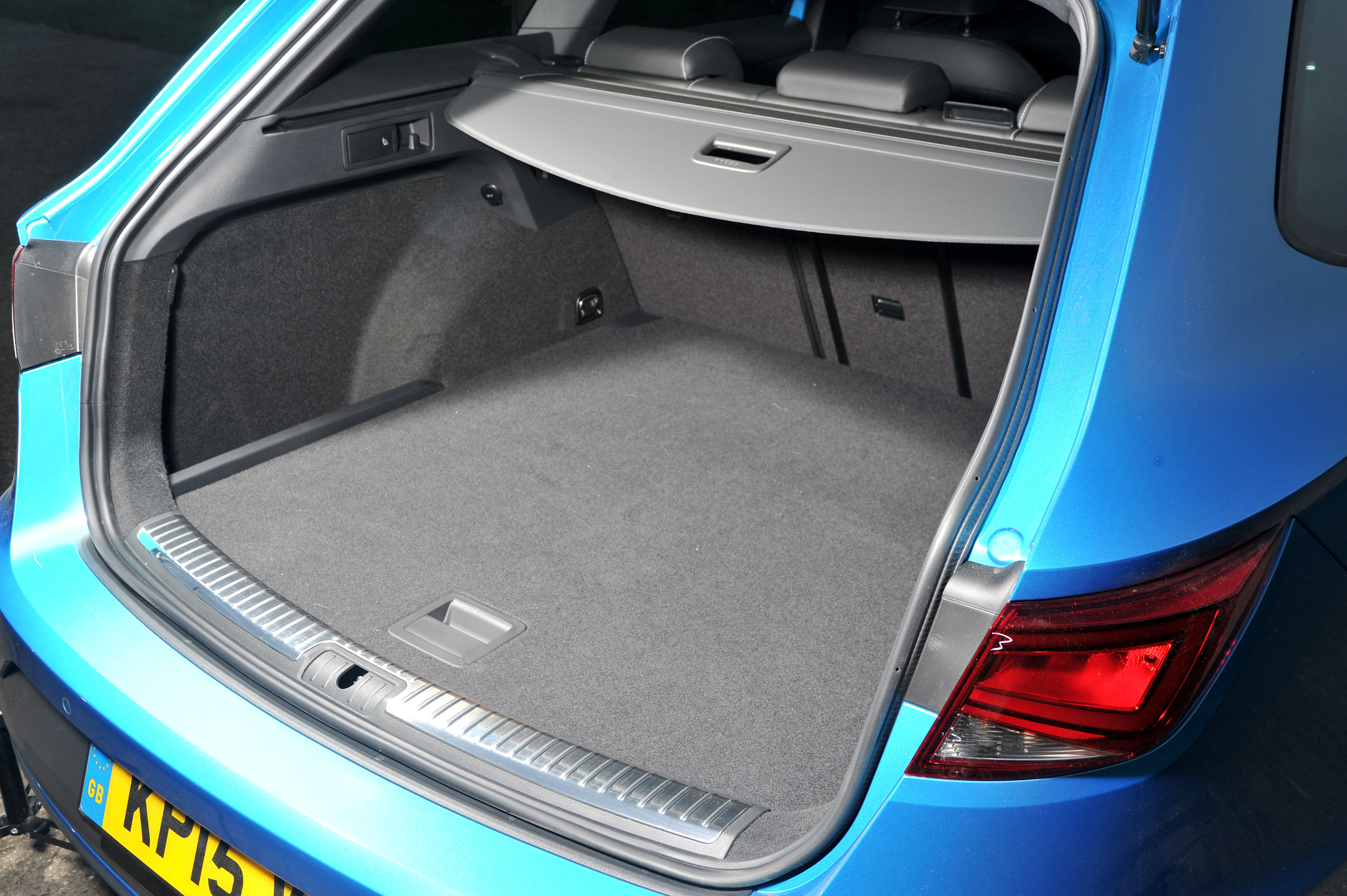 Seat Leon ST Cupra 280 has a 587-litre boot capacity