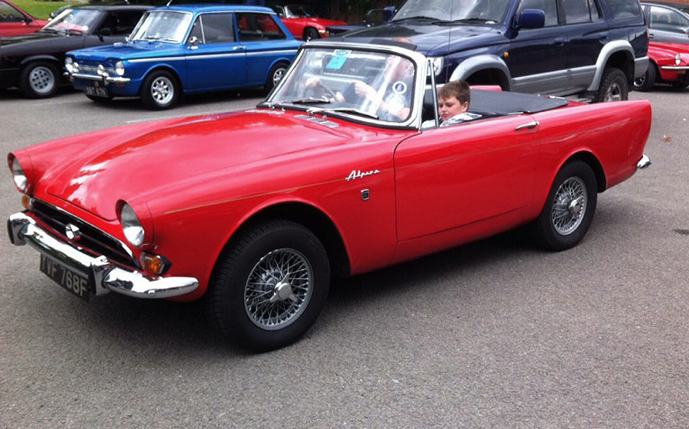 Andrew Yeomans's 1968 Sunbeam Alpine