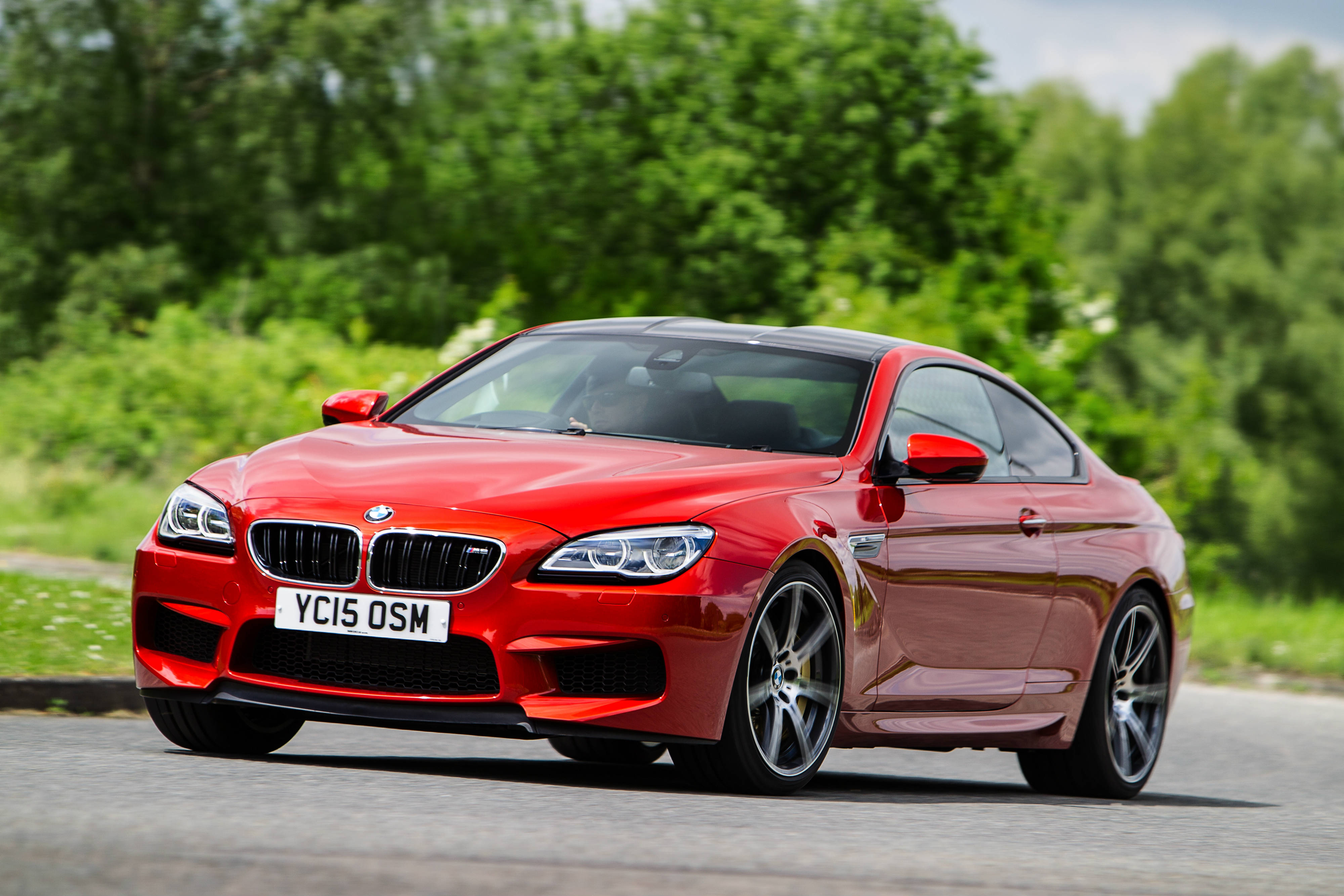 Review: 2015 Jaguar F-type R AWD and BMW M6 Competition Package