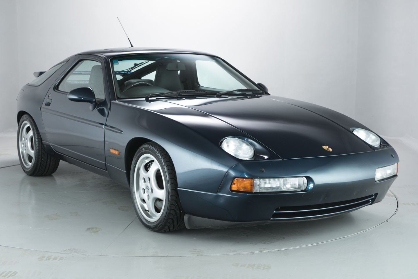 Brief history of the Porsche 928