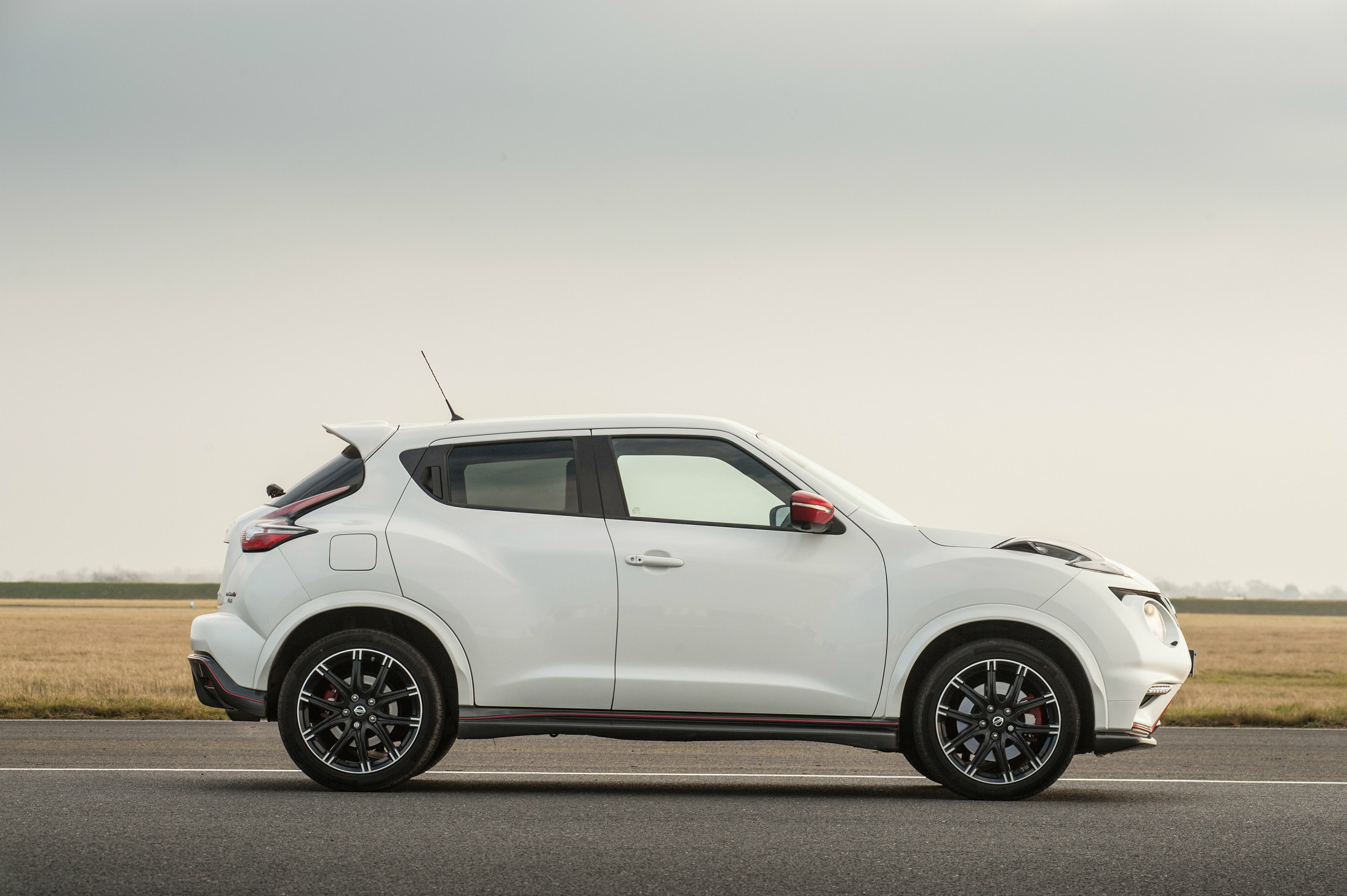 2015 Nissan Juke Nismo RS review by The Sunday times Driving