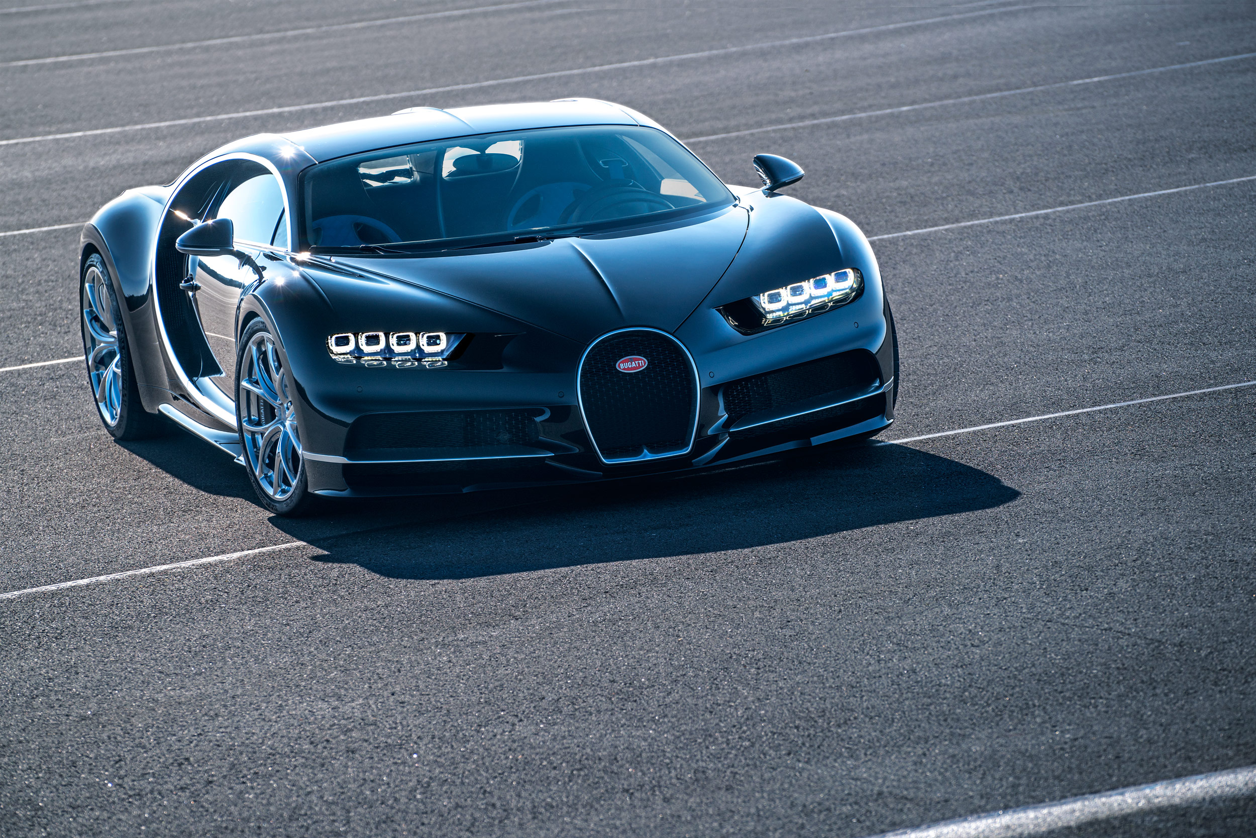 20 mind-blowing facts about the 2016 Bugatti Chiron supercar