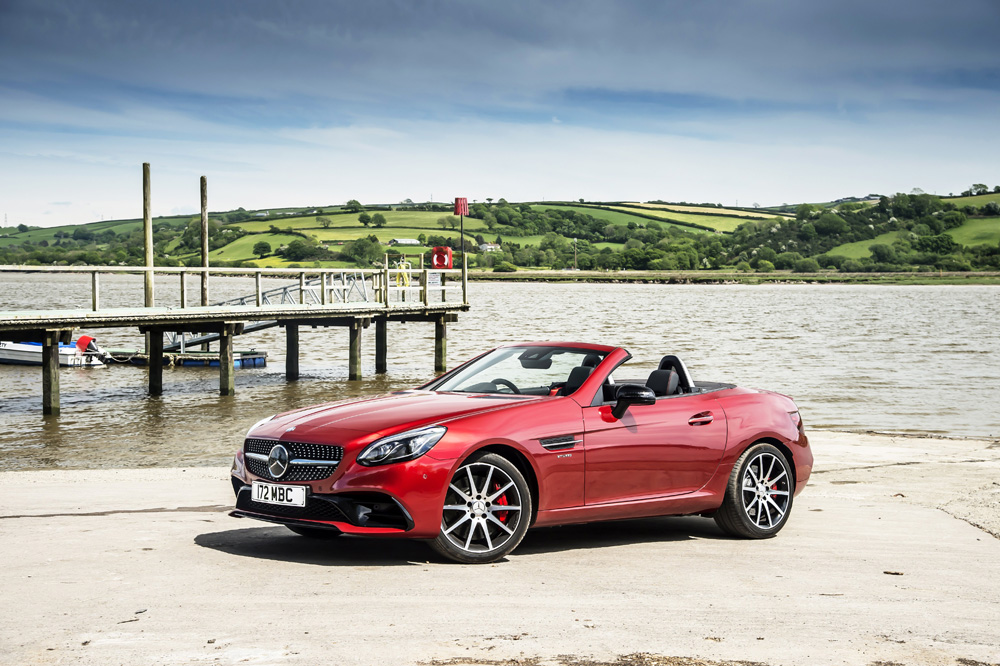 Audi TT RS v Mercedes-AMG SLC 43