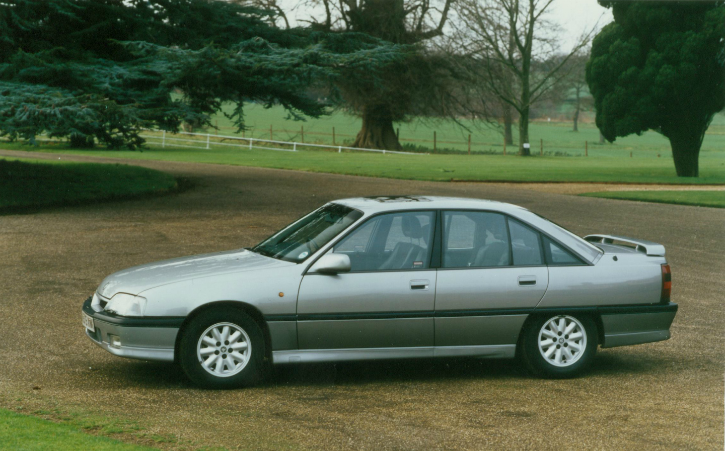 Vauxhall Carlton GSi 3000 24v