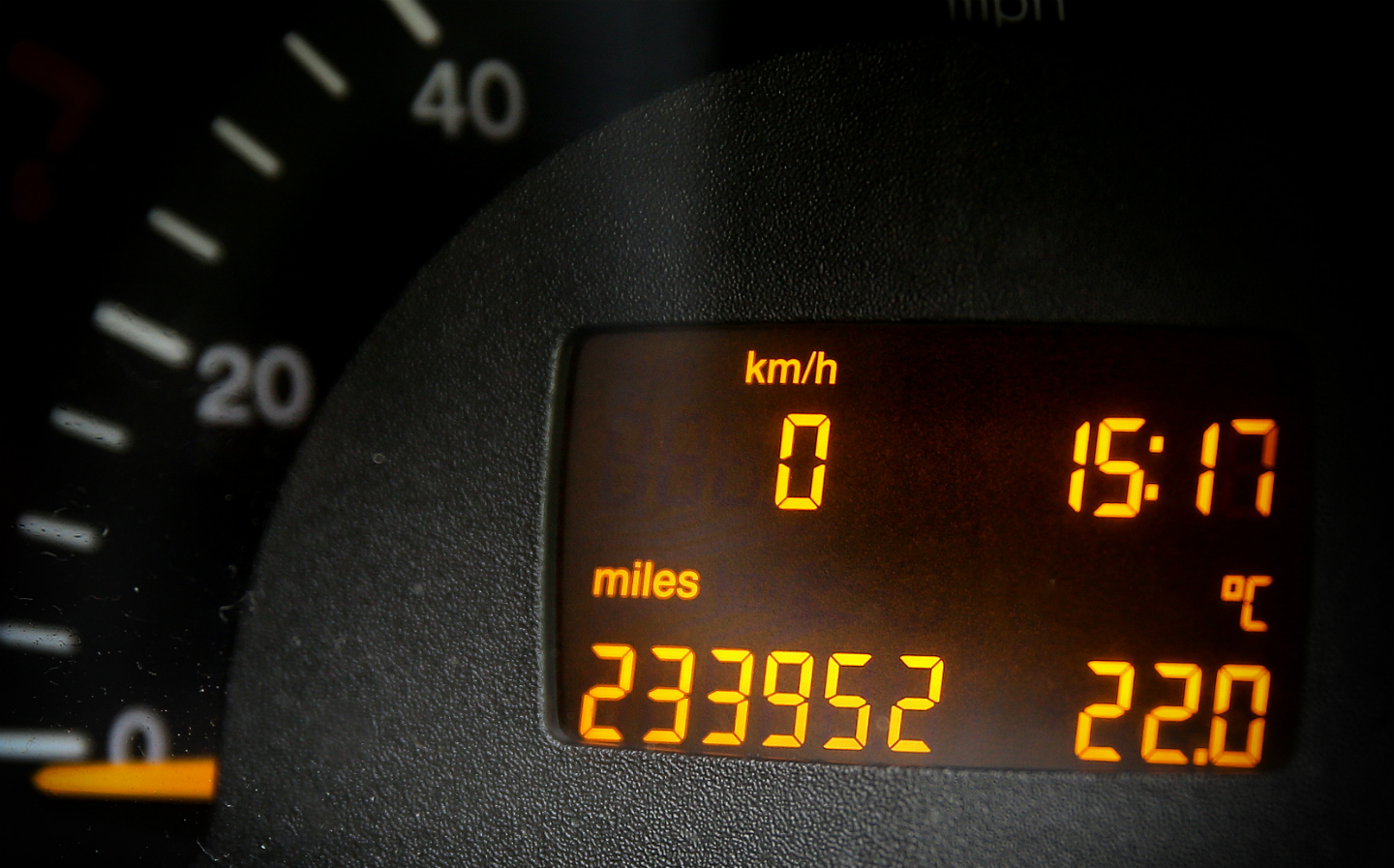 Car buyers warned of car clocking risk as councils fail to tackle mileage tampering