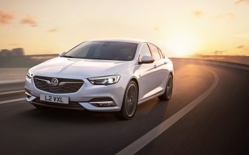 Jeremy Clarkson review of the 2017 Vauxhall Insignia Grand Sport