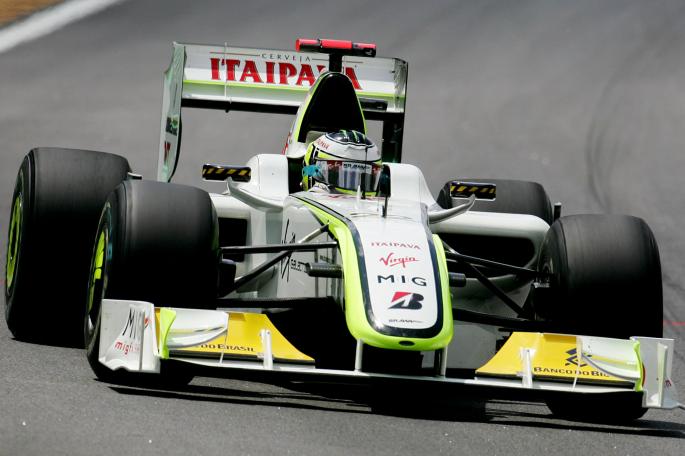 Jenson Button wins the world championship in 2009 in Brazil