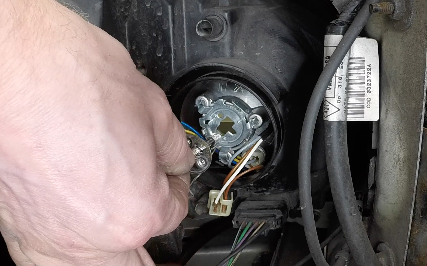 Haynes How-To: change a headlight bulb