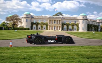 Autonomous Roboracer to tackle the Goodwood hill climb course