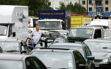 Electric cars will clog up our roads over next three decades, says study