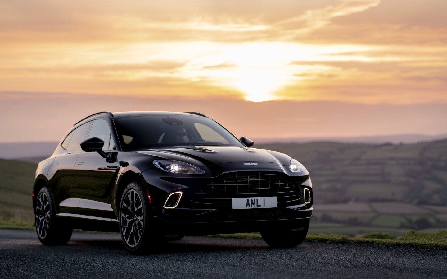 Aston Martin DBX