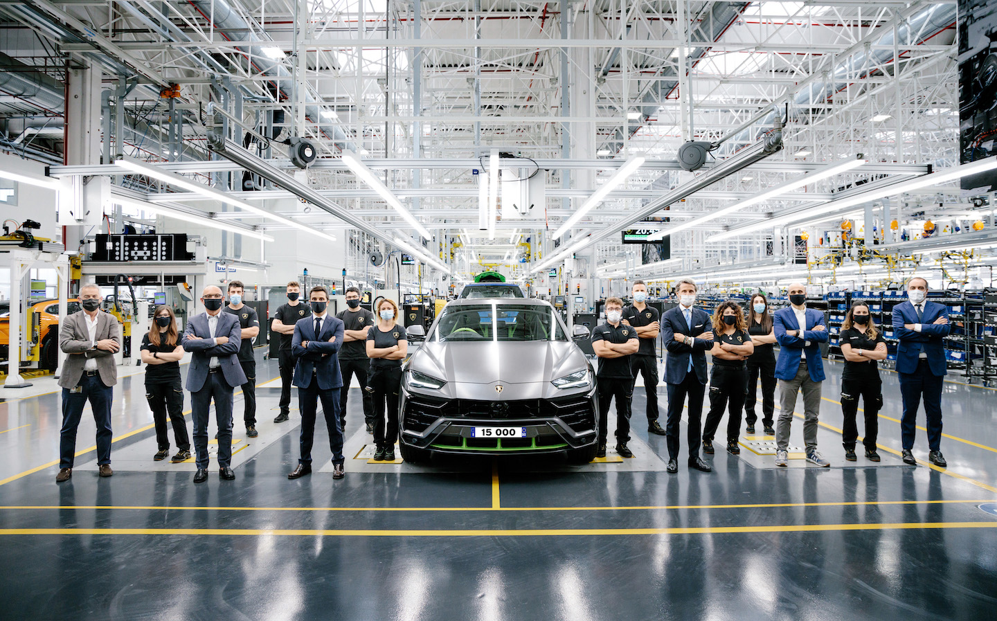 15,000th Lamborghini Urus rolls off the production line