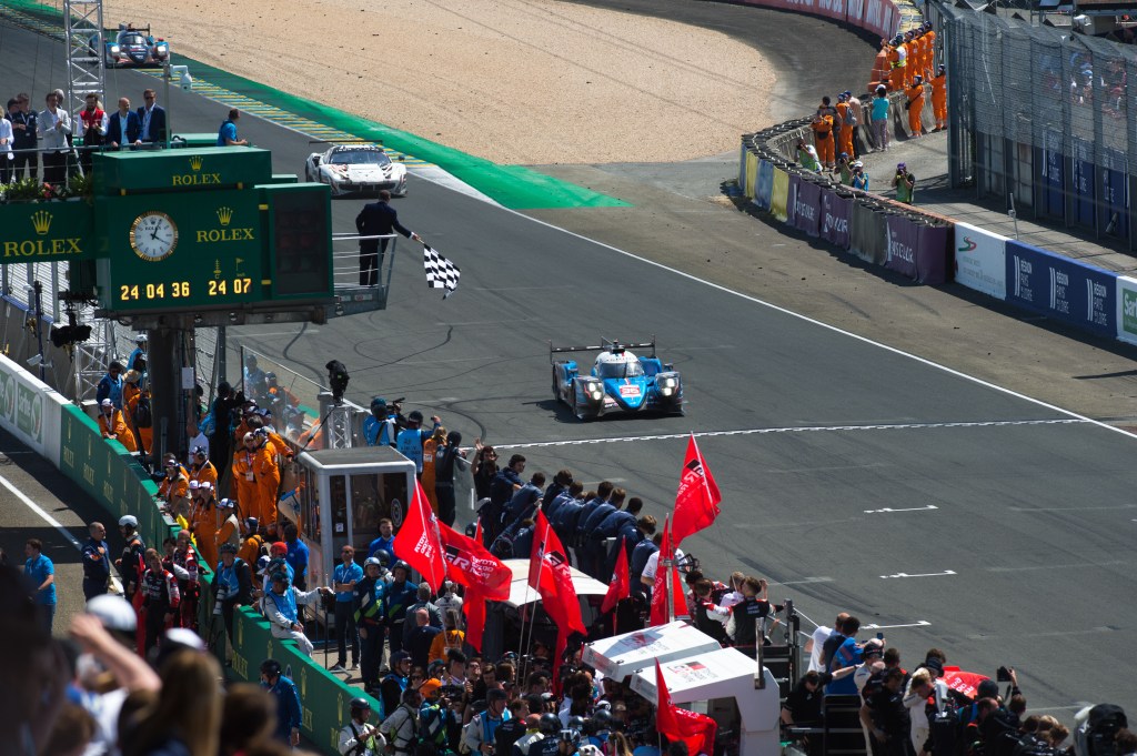 Alpine A480 crosses the line at Le Mans 2022