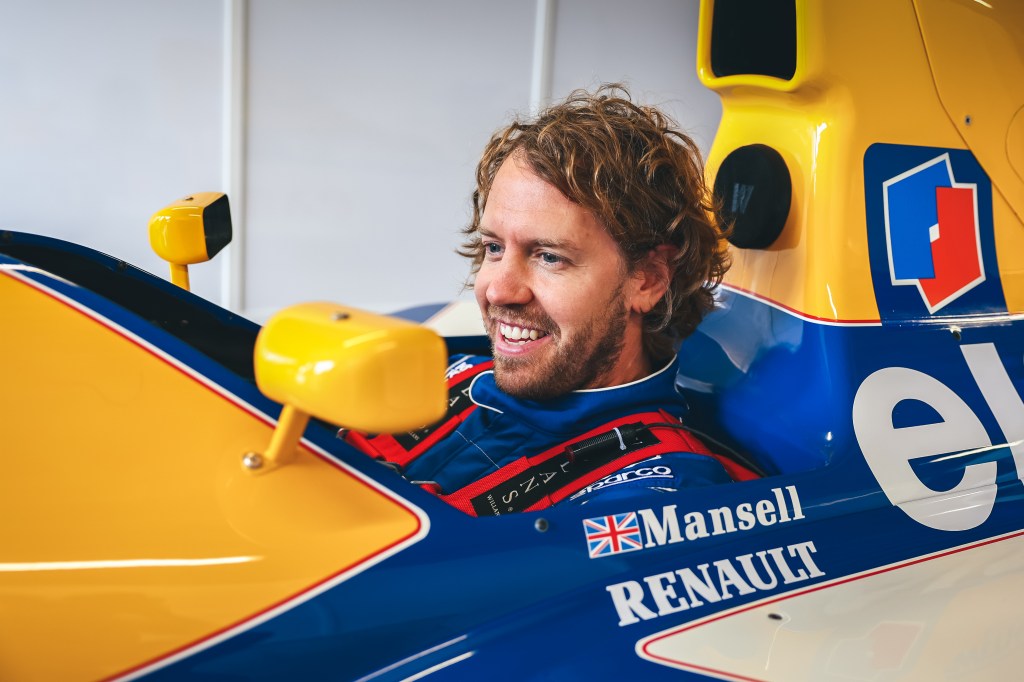 Sebastian Vettel in Nigel Mansell's 1992 Williams FW14B