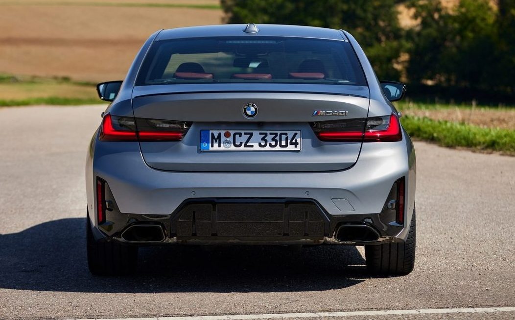 2023 BMW M340i xDrive saloon