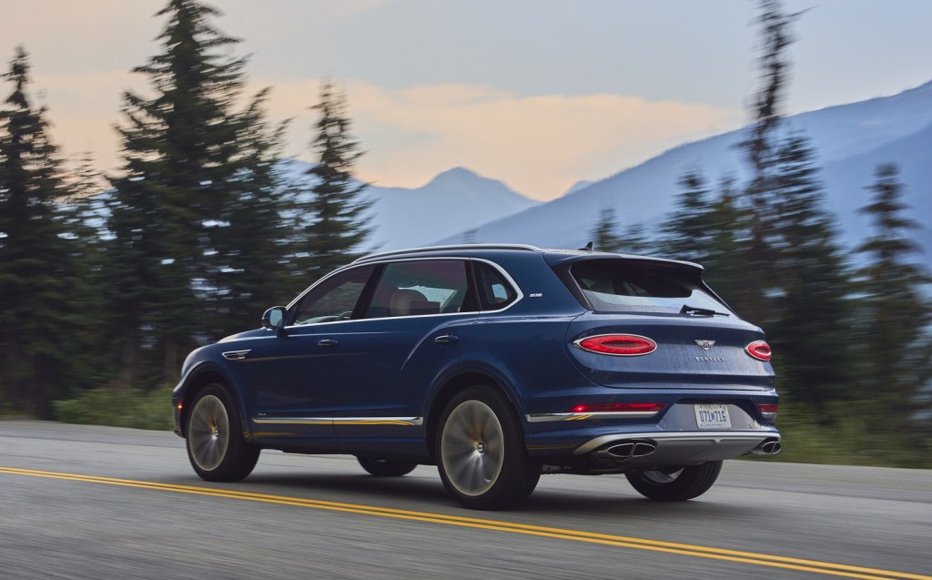 2023 Bentley Bentayga EWB