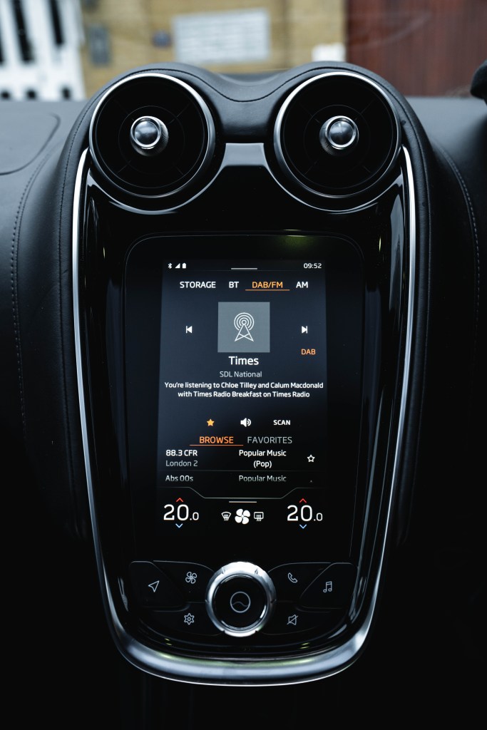 McLaren GT central infotainment screen